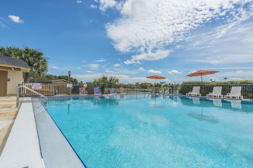 Quality Inn & Suites Kissimmee By The Lake Four Corners エクステリア 写真