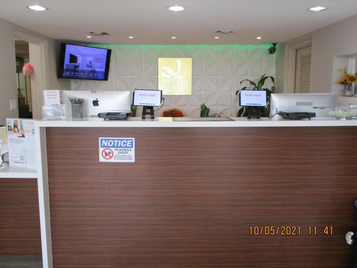 Quality Inn & Suites Kissimmee By The Lake Four Corners エクステリア 写真