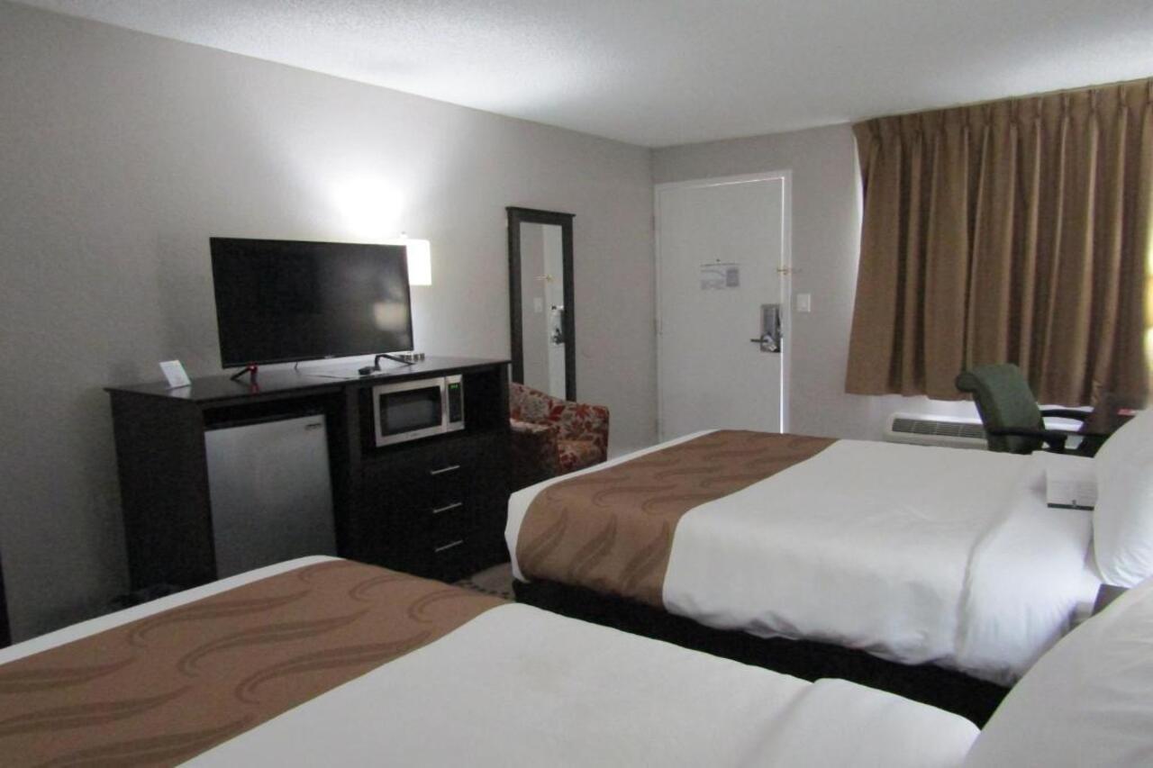 Quality Inn & Suites Kissimmee By The Lake Four Corners エクステリア 写真