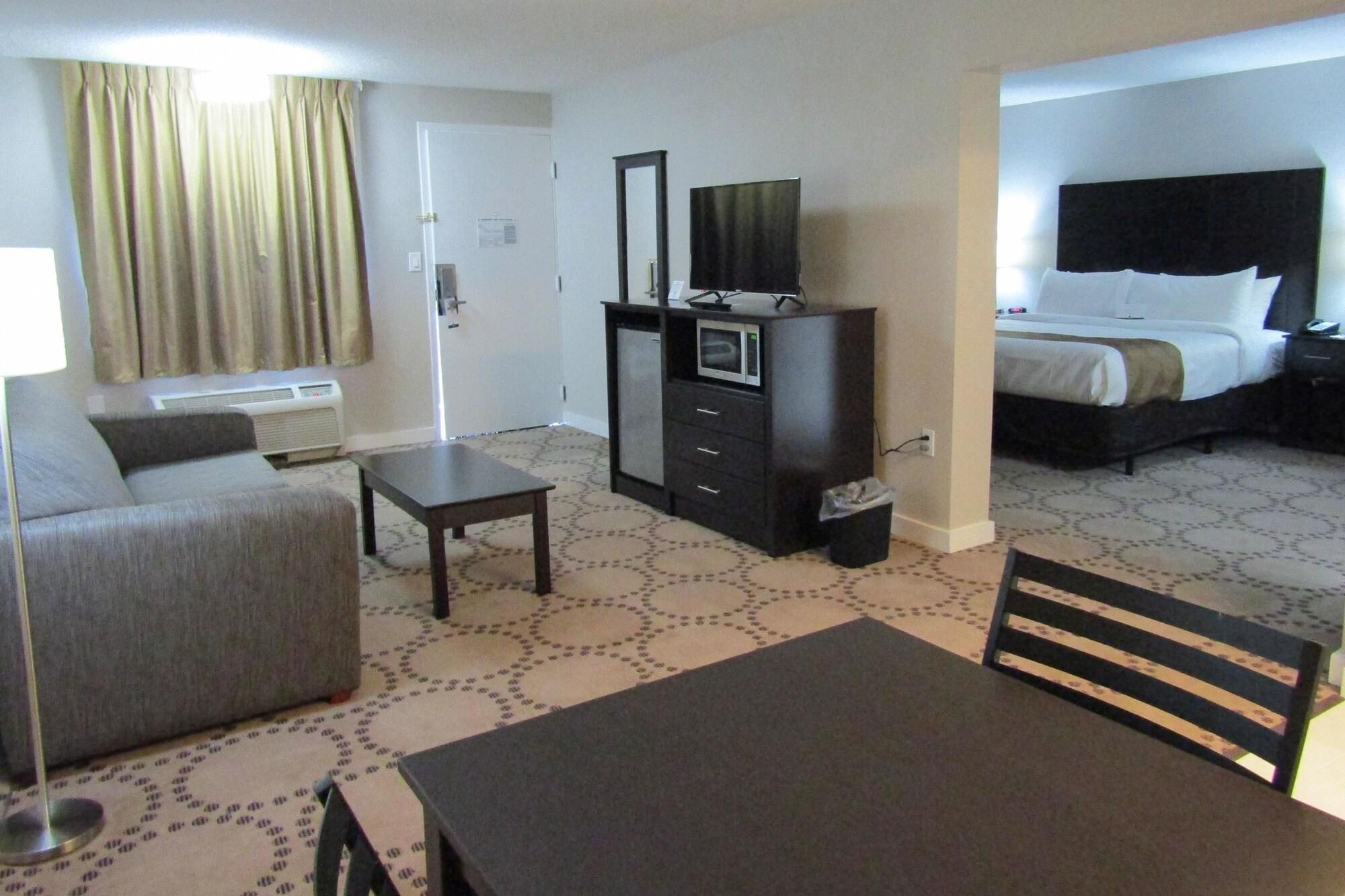 Quality Inn & Suites Kissimmee By The Lake Four Corners エクステリア 写真